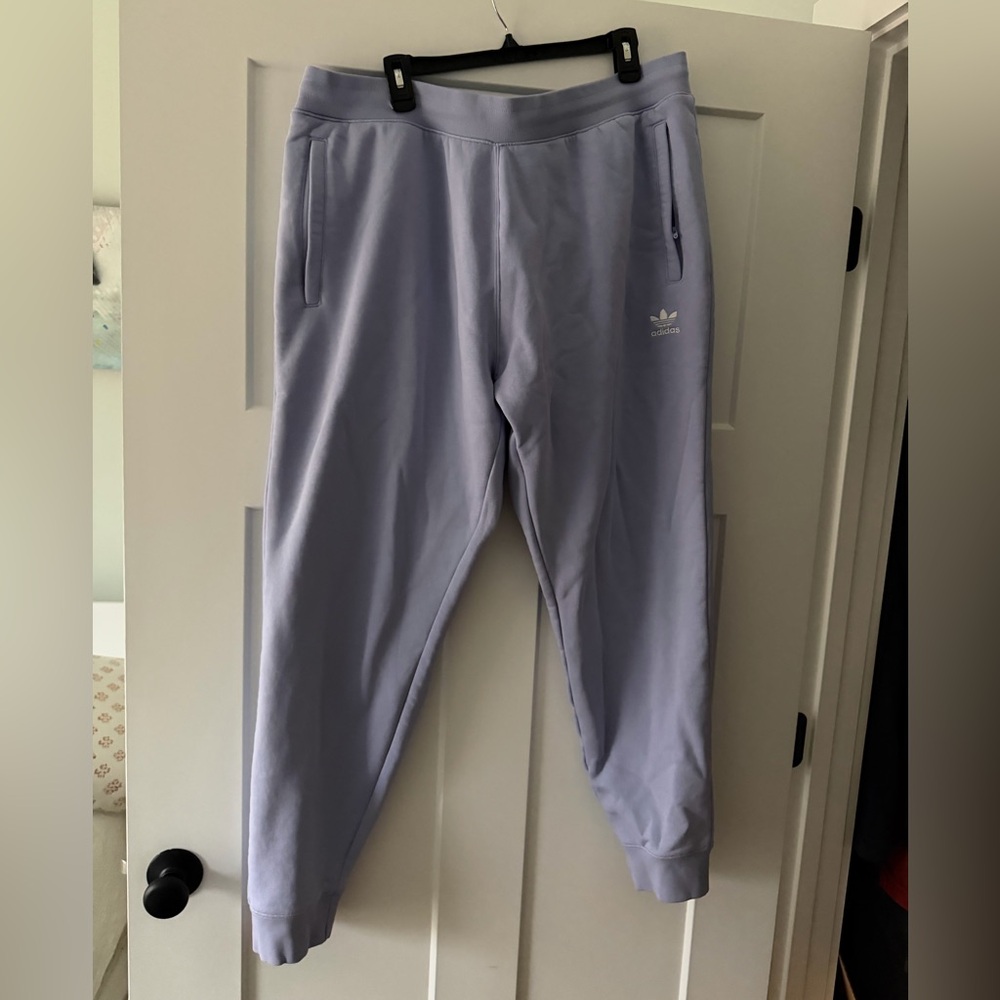 Adidas trefoil essential pants Size 2XL light purple
